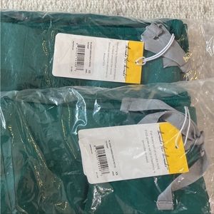 NWT UNOPENED HUNTER GREEN FIGS KADE PANTS